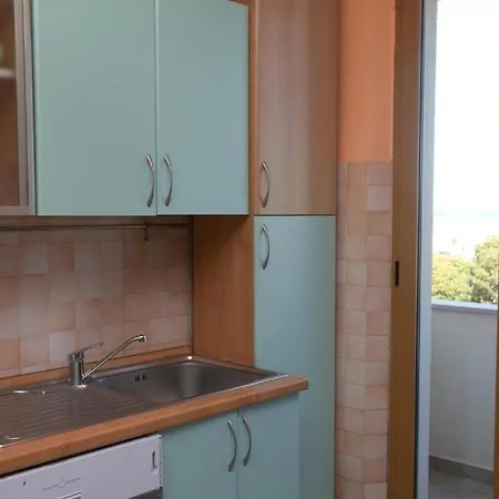 Trilocale Con Terrazzo Fronte Mare, - M024 * Marcelli