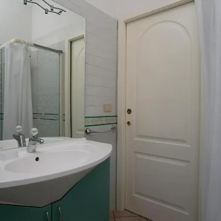 Trilocale Con Terrazzo Fronte Mare, - M024 Appartement