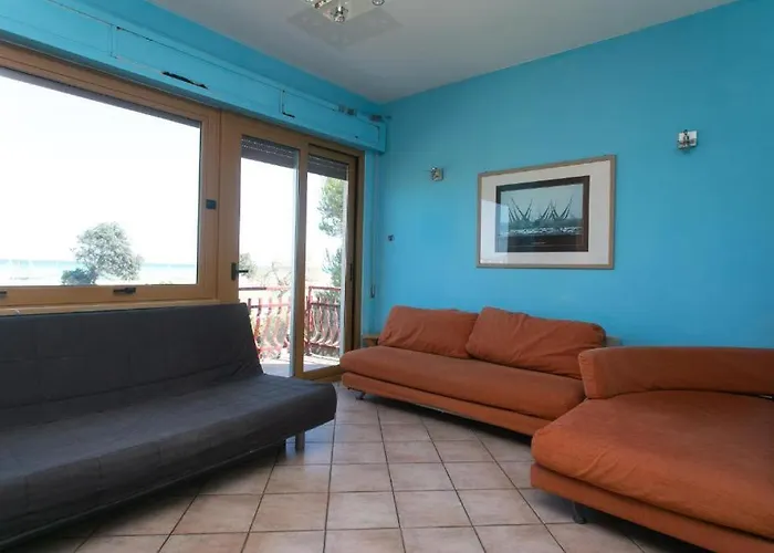 Trilocale Con Terrazzo Fronte Mare, - M024 Апартаменты Марчелли