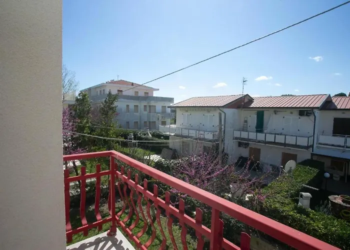 Апартаменты Trilocale Con Terrazzo Fronte Mare, - M024 Марчелли