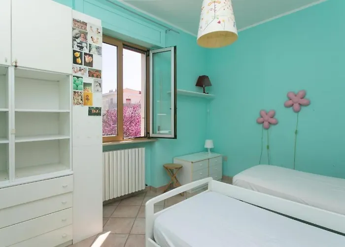 Trilocale Con Terrazzo Fronte Mare, - M024 * Марчелли